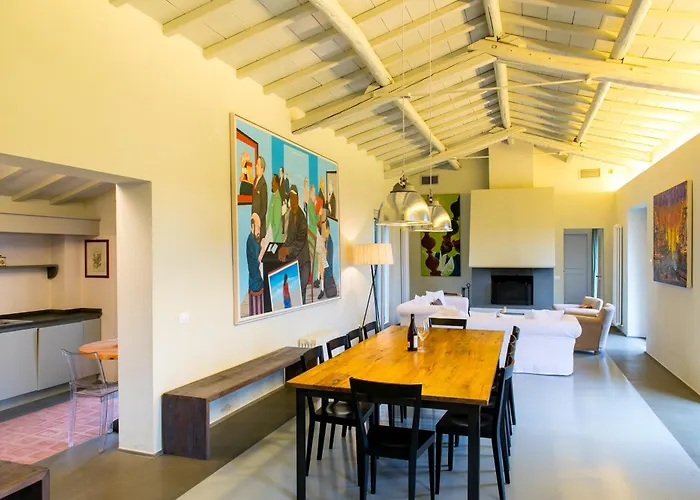 Borgo Syrah Resort 4*