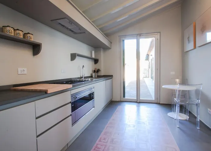 Resort Borgo Syrah 4*