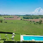 度假村 Borgo Syrah 4*