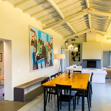 Borgo Syrah Resort 4*