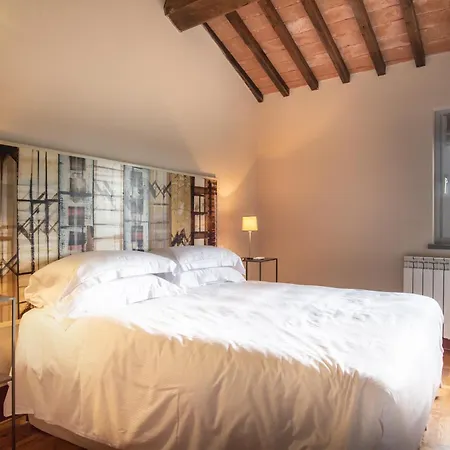 Borgo Syrah קורטונה