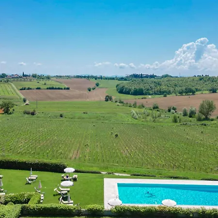 אתר נופש Borgo Syrah 4*